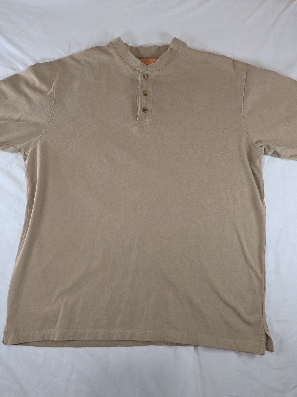Men's Beige Cabela's Short-Sleeve Shirt